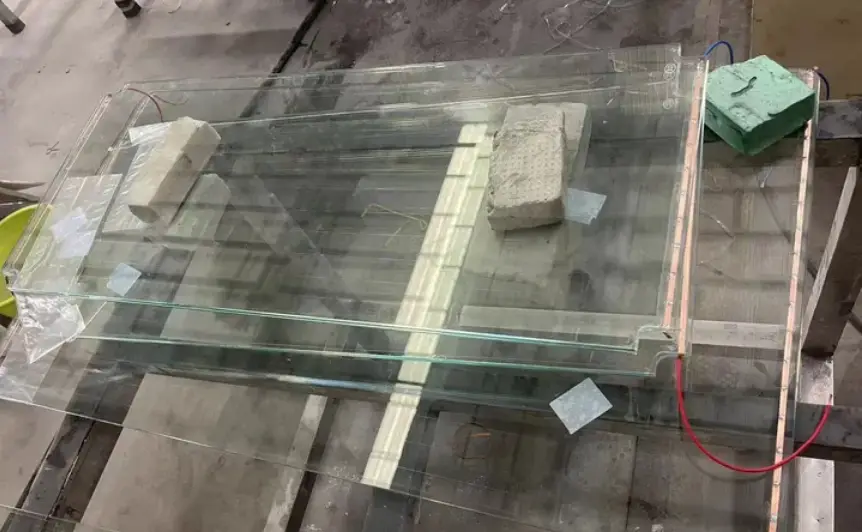 heating wire glass